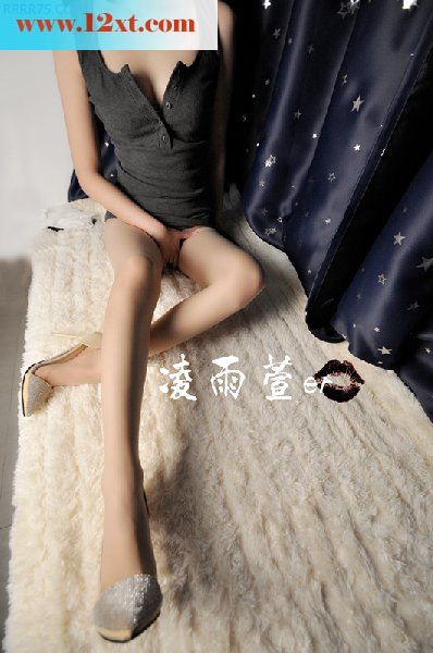 人家喜欢穿着丝袜被干呢~ [11P]